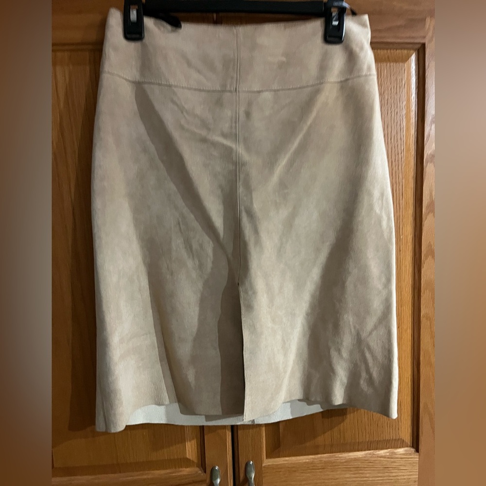 Bebe Skirt Preowned EUC